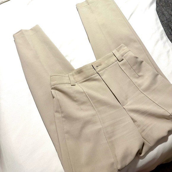Zara Tan Dress Pants 💕 - Picture 1 of 4